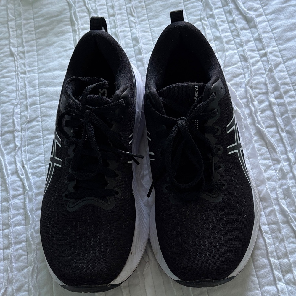Womens Black Asics Shoes